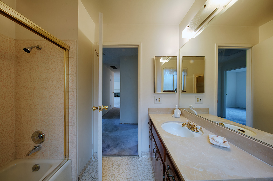 Bathroom 2 (B) Picture - 4785 Corrales Dr, San Jose 95136 Bathroom 2 (B) picture - 4785 Corrales Dr, San Jose 95136