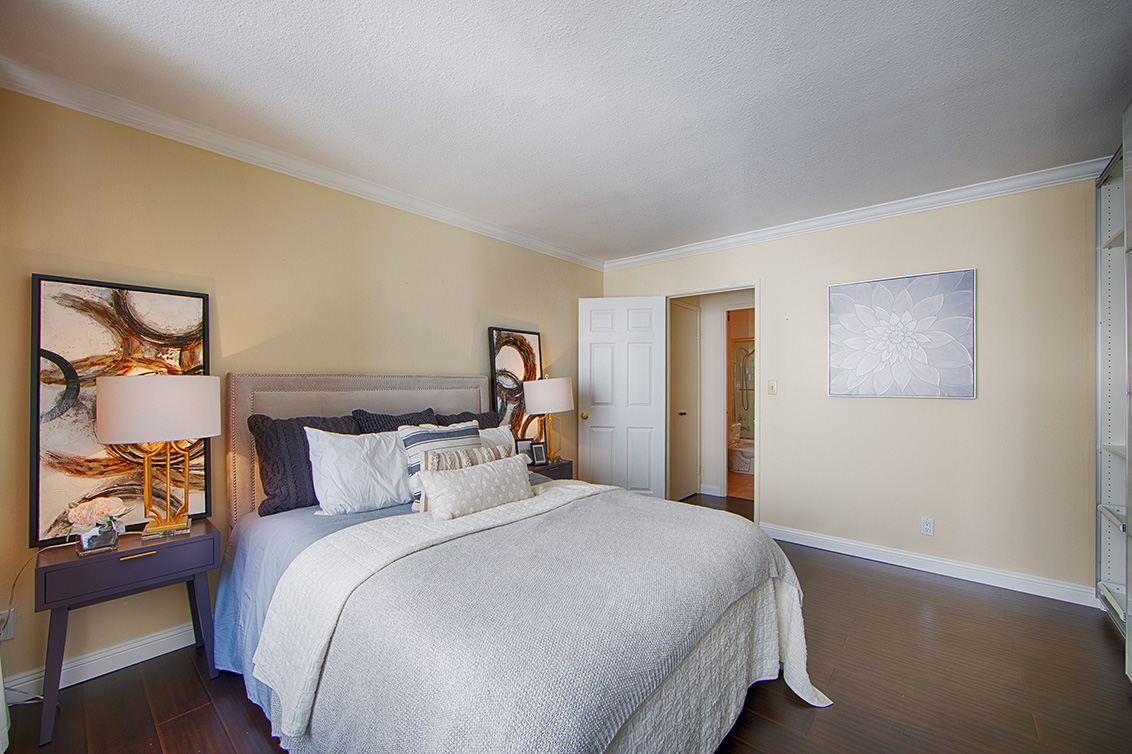 Bedroom (C) picture - 400 Davey Glen Rd 4524, Belmont 94002