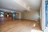 800 E Charleston Rd 15, Palo Alto 94303 - Living Room (C)