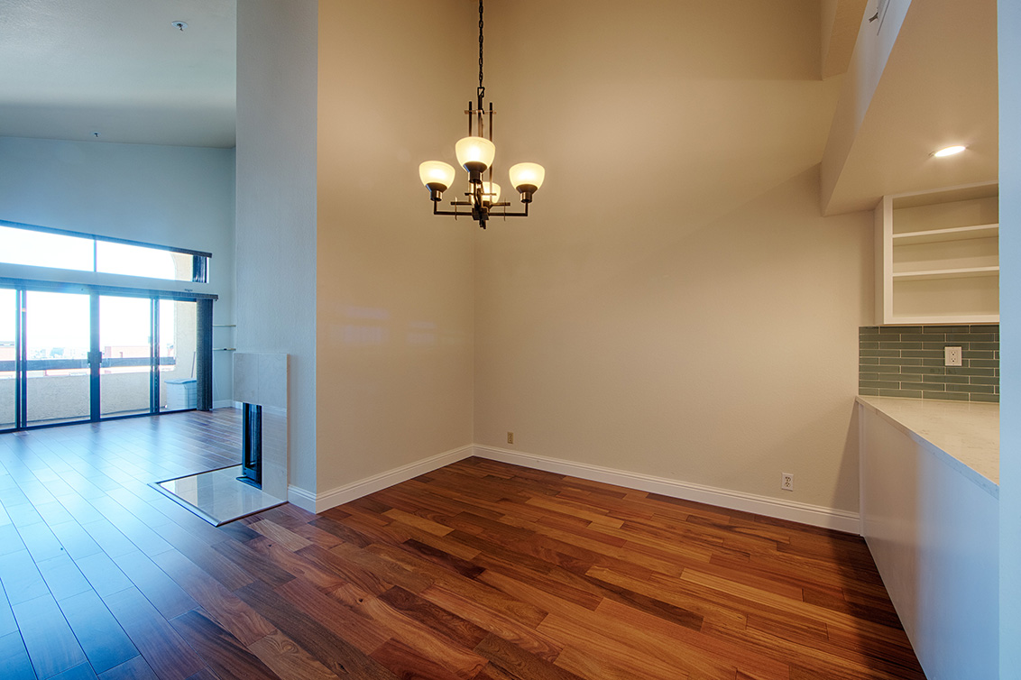 Dining Room (A) picture - 2 Elm St 202, San Carlos 94070