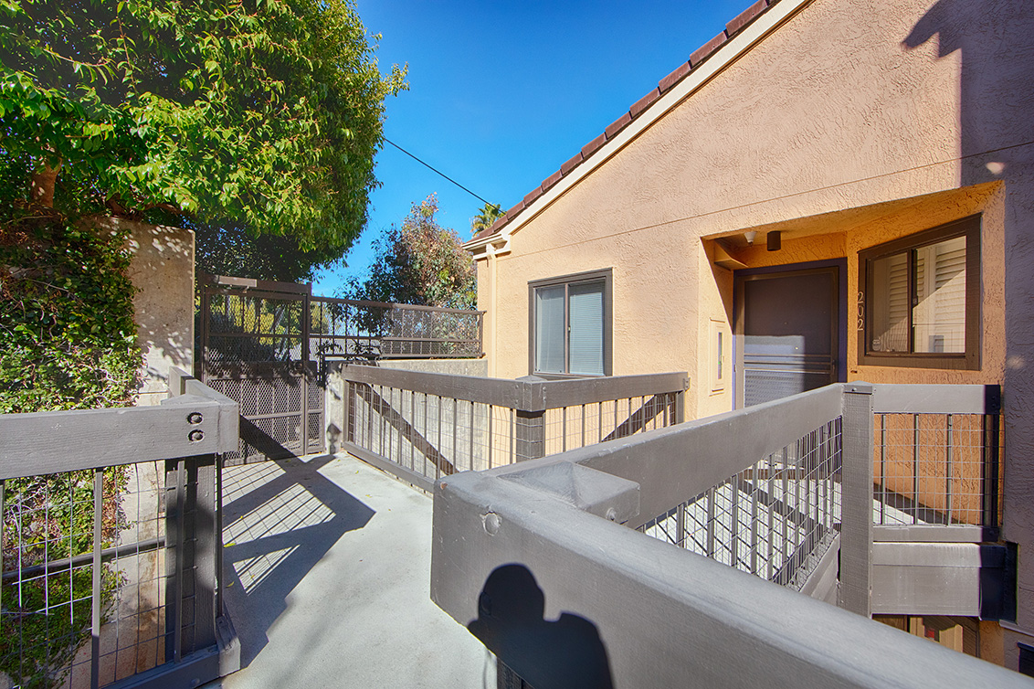 Front Door (A) picture - 2 Elm St 202, San Carlos 94070