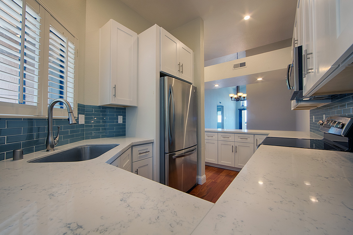 Kitchen (C) Picture - 2 Elm St 202, San Carlos 94070 Kitchen (C) picture - 2 Elm St 202, San Carlos 94070