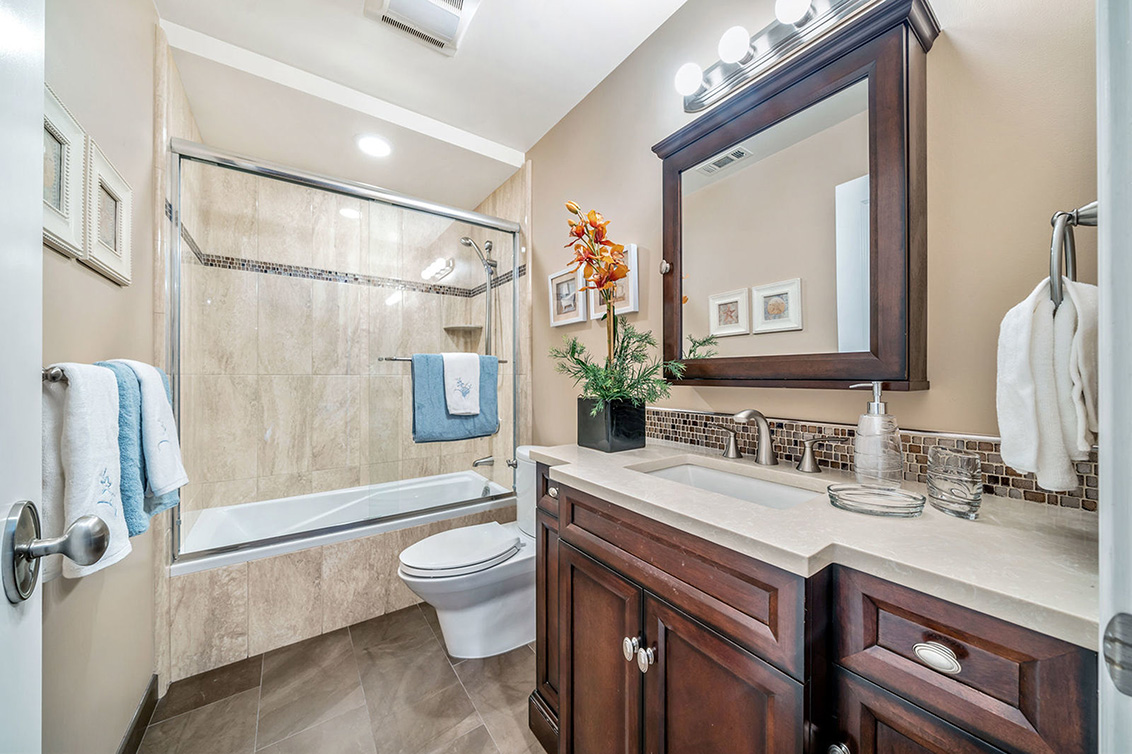 Bathroom 3 (A) Picture - 530 Irven Ct, Palo Alto 94306 Bathroom 3 (A) picture - 530 Irven Ct, Palo Alto 94306