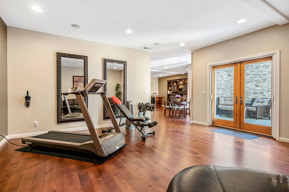 Recreation Room (C) picture - 530 Irven Ct, Palo Alto 94306