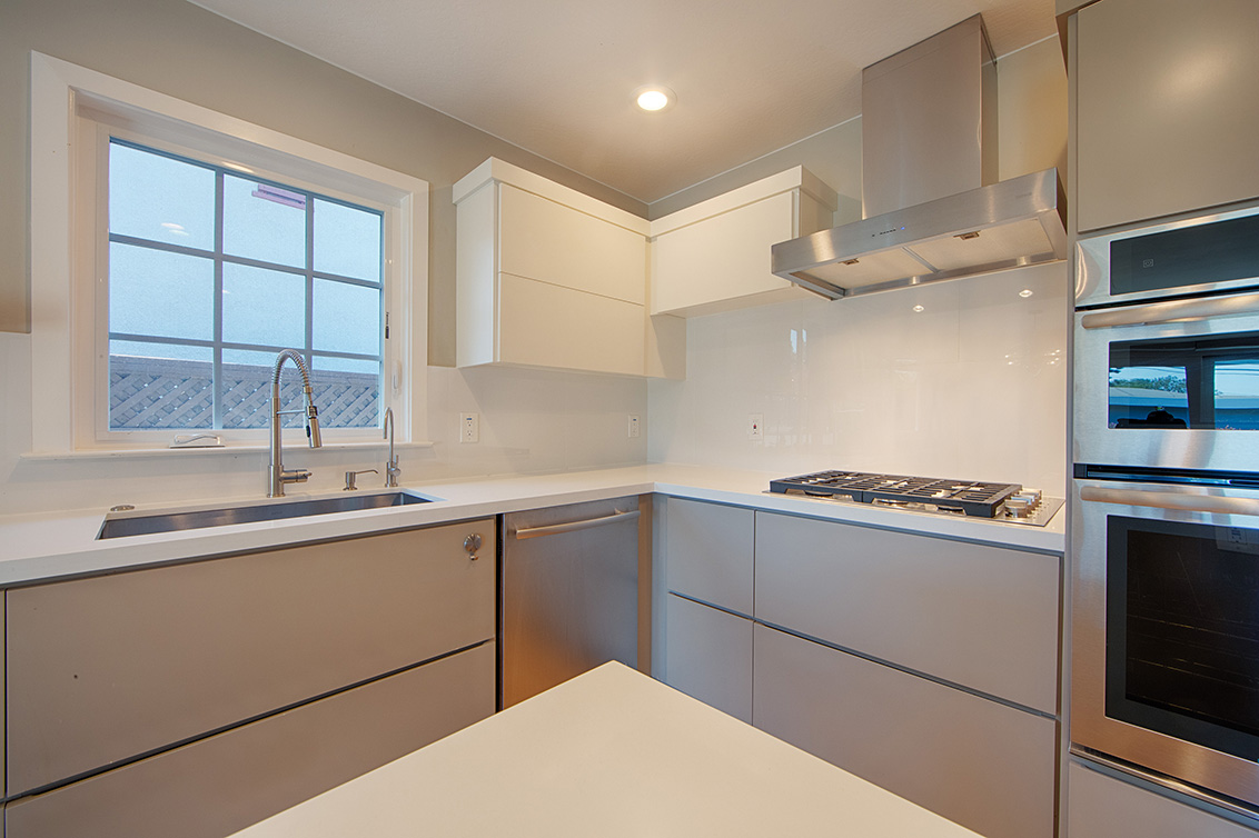 Kitchen (D) Picture - 136 Lyndhurst Ave, San Carlos 94070 Kitchen (D) picture - 136 Lyndhurst Ave, San Carlos 94070