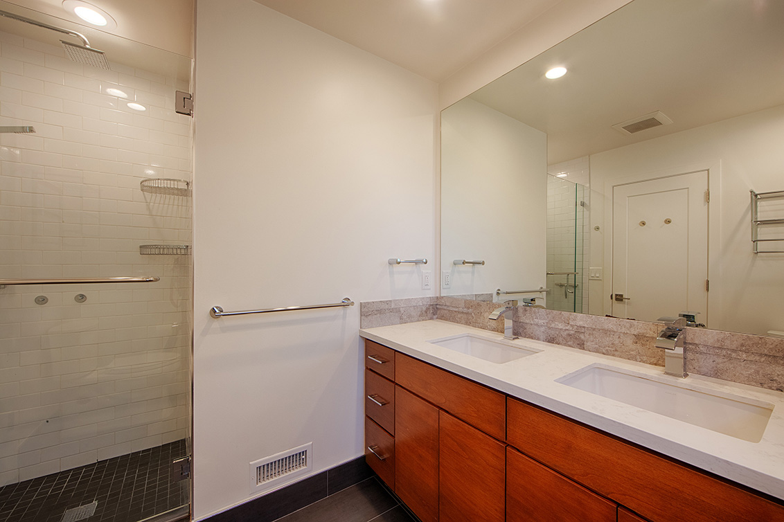 Master Bath (A) Picture - 136 Lyndhurst Ave, San Carlos 94070 Master Bath (A) picture - 136 Lyndhurst Ave, San Carlos 94070