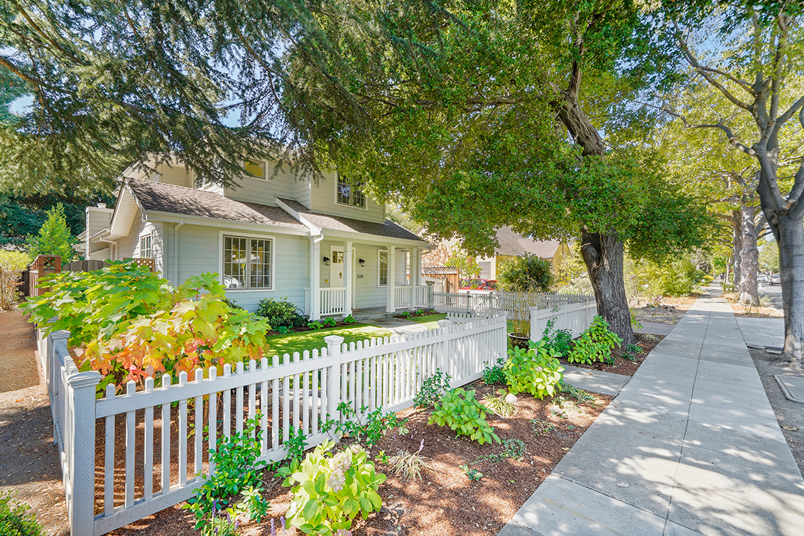 Middlefield Rd 1120 (C) Picture - 1120 Middlefield Rd, Palo Alto 94301 Middlefield Rd 1120 (C) picture - 1120 Middlefield Rd, Palo Alto 94301