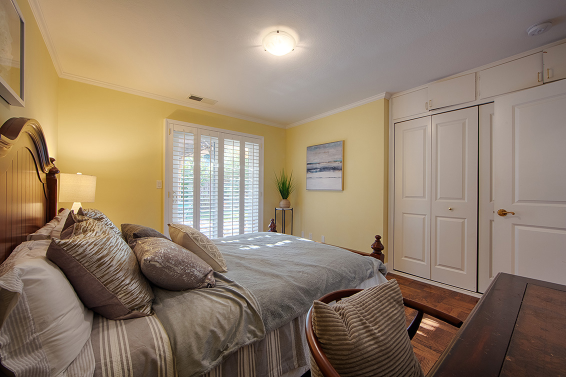 Bedroom 3 (B) Picture - 520 Rhodes Dr, Palo Alto 94303 Bedroom 3 (B) picture - 520 Rhodes Dr, Palo Alto 94303