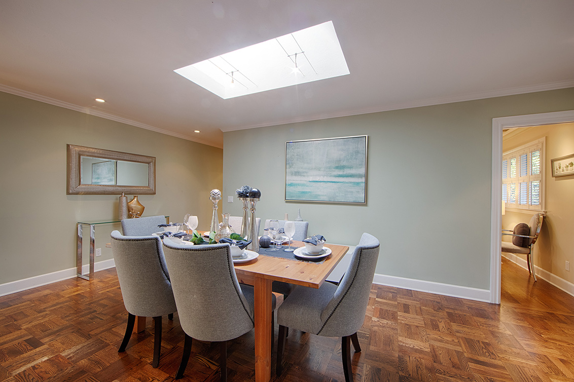 Dining Room (C) Picture - 520 Rhodes Dr, Palo Alto 94303 Dining Room (C) picture - 520 Rhodes Dr, Palo Alto 94303