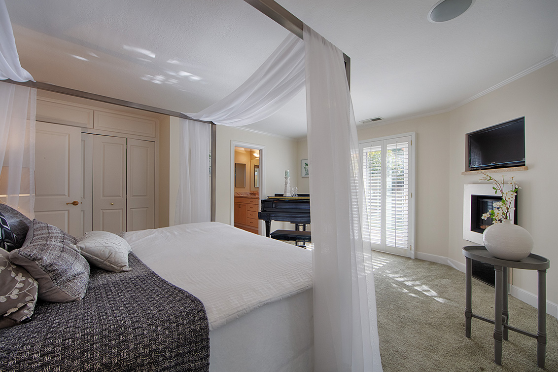Master Bedroom (B) Picture - 520 Rhodes Dr, Palo Alto 94303 Master Bedroom (B) picture - 520 Rhodes Dr, Palo Alto 94303