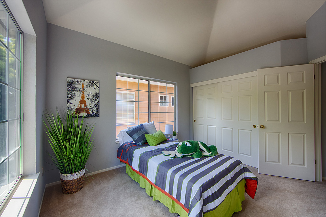 Bedroom 3 (D) Picture - 444 San Antonio Rd 4a, Palo Alto 94306 Bedroom 3 (D) picture - 444 San Antonio Rd 4a, Palo Alto 94306