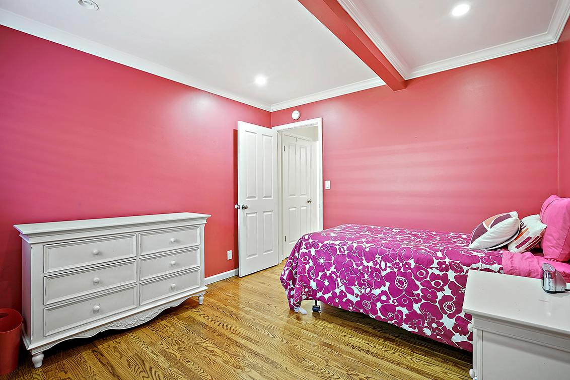 Bedroom 2 (B) picture - 932 Tulane Dr, Mountain View 94040