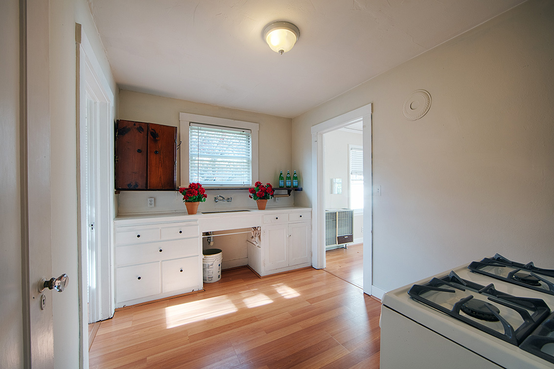 Studio Kitchen (B) Picture - 1130 University Ave, Palo Alto 94301 Studio Kitchen (B) picture - 1130 University Ave, Palo Alto 94301
