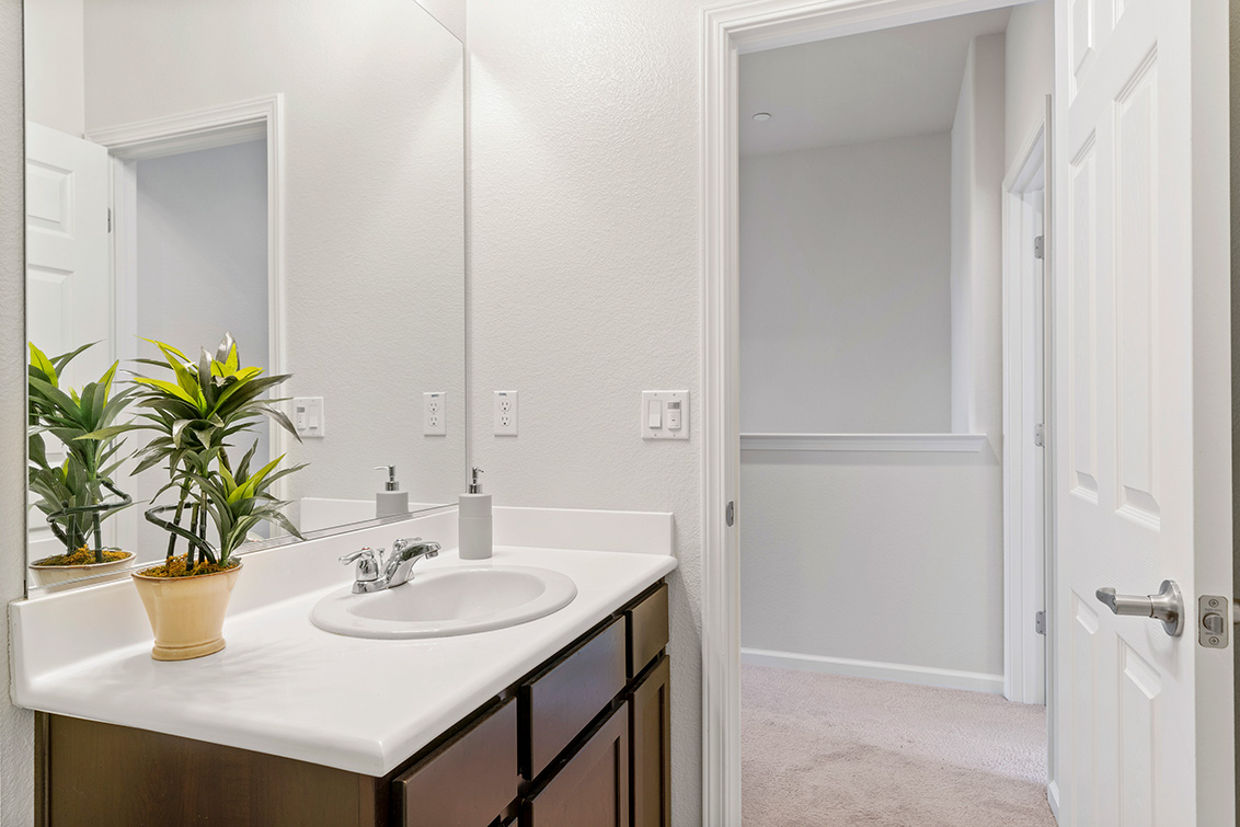 Bathroom 3 (B) picture - 5909 Via Lugano, Fremont 94555