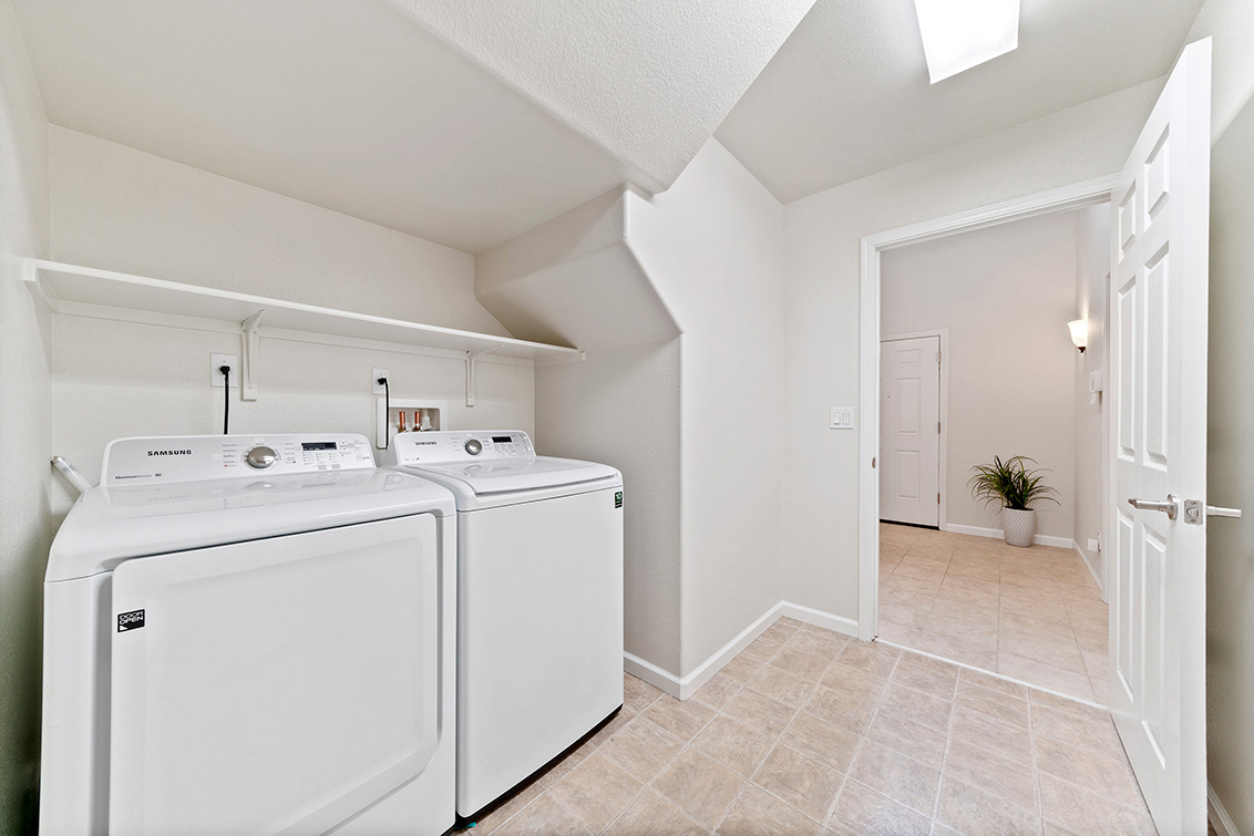 Laundry (A) picture - 5909 Via Lugano, Fremont 94555