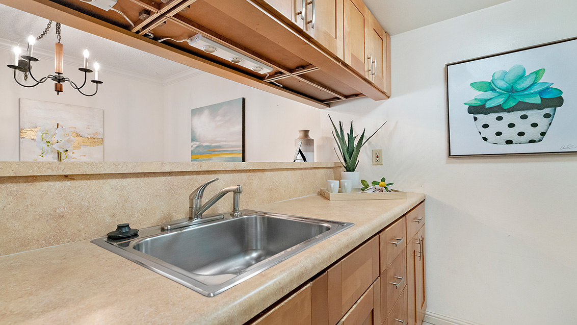 Kitchen (B) picture - 225 W Red Oak Dr M, Sunnyvale 94086