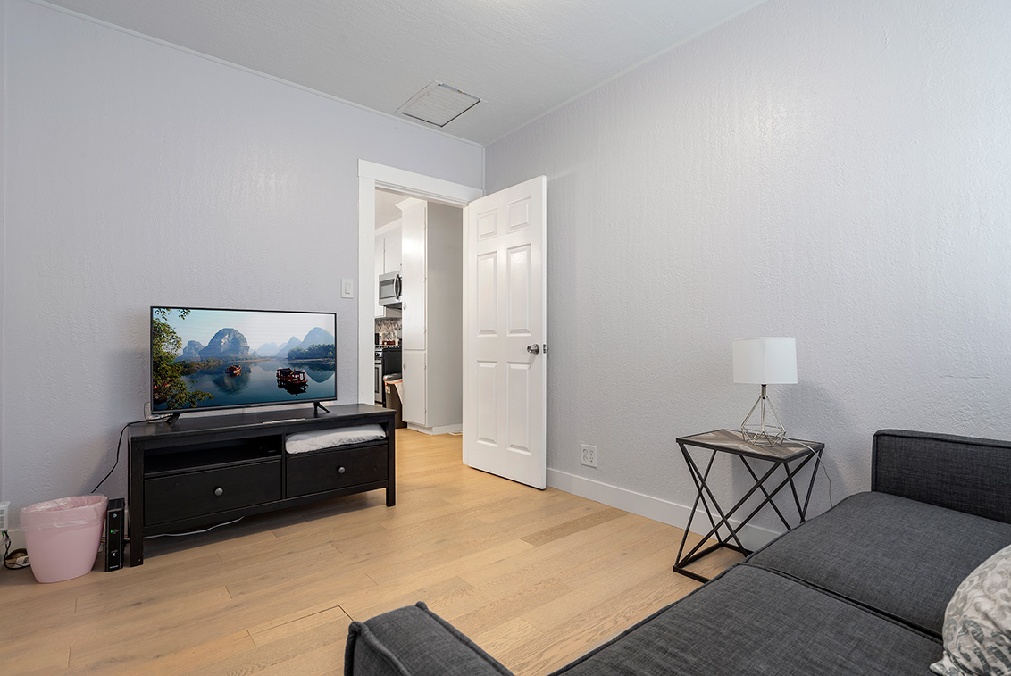 Family Room (B) picture - 126 E Humboldt St, San Jose 95112