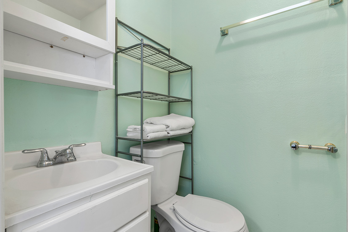 Master Bath (A) picture - 126 E Humboldt St, San Jose 95112
