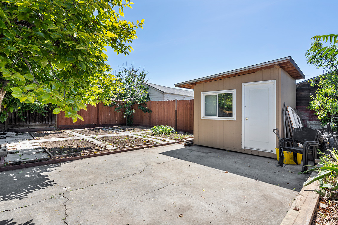 Studio (A) picture - 126 E Humboldt St, San Jose 95112