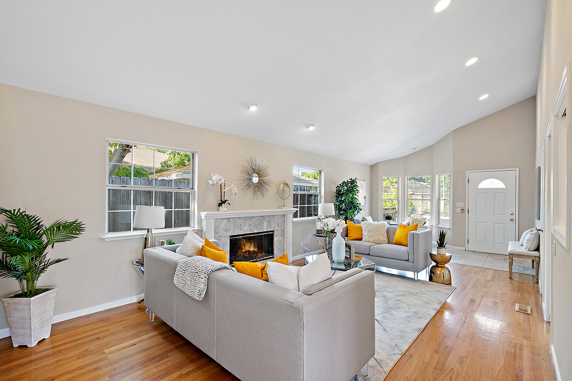 Living Room (B) Picture - 2886 Emerson St, Palo Alto 94306 Living Room (B) picture - 2886 Emerson St, Palo Alto 94306