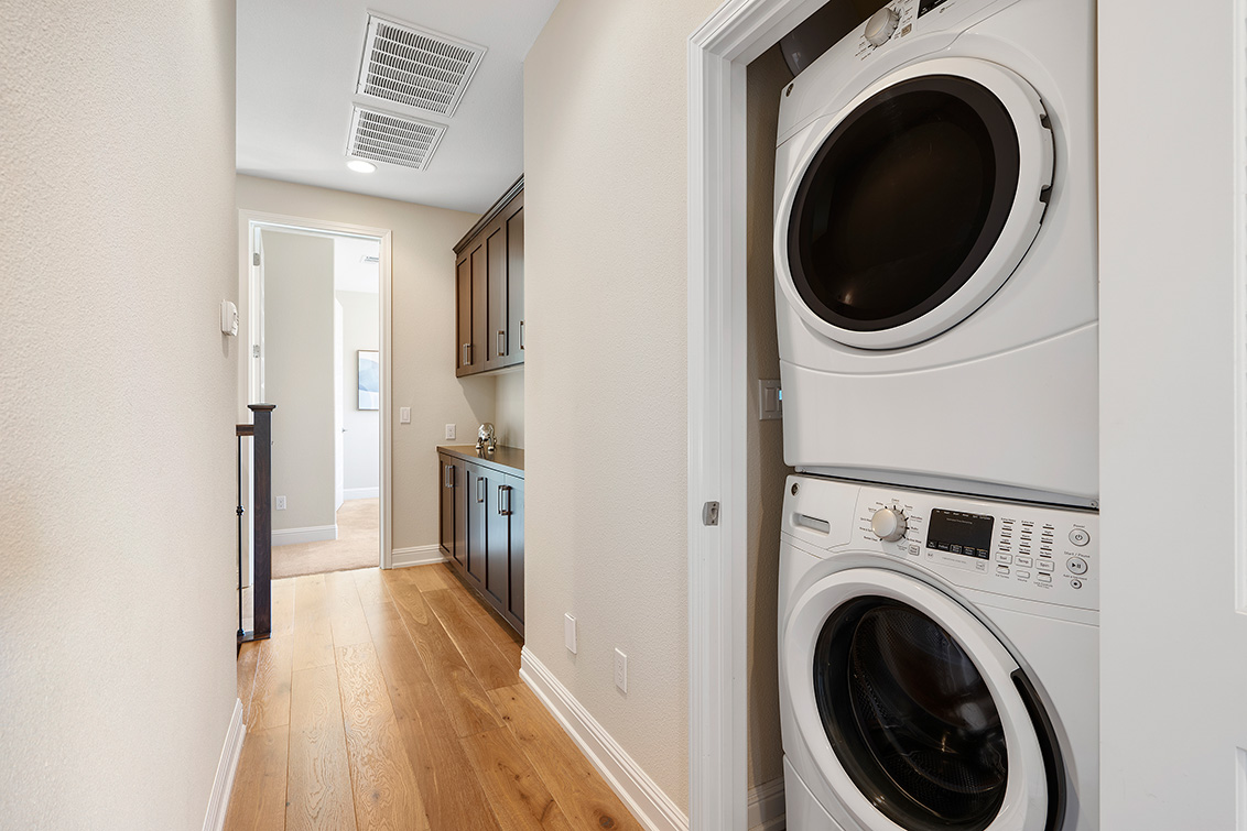 Laundry  picture - 139 Fairchild Dr, Mountain View 94043