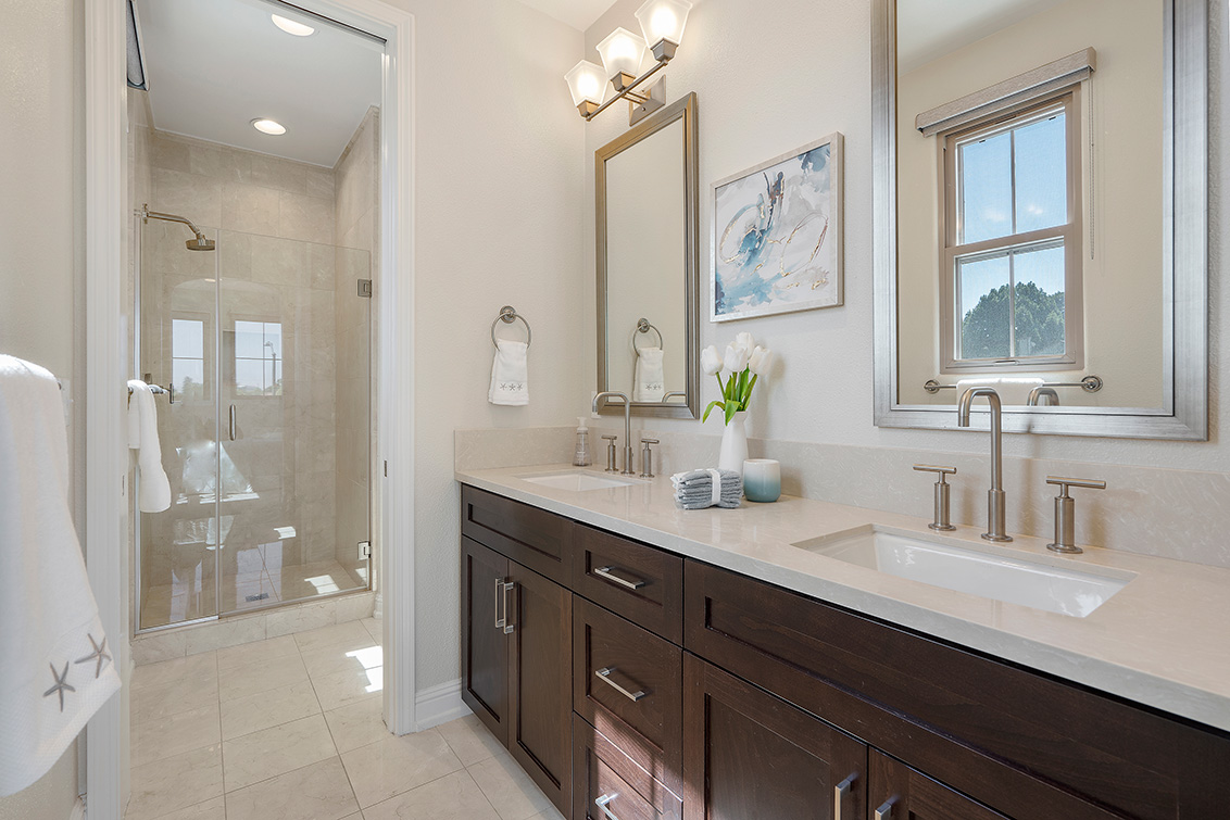 Master Bath (A) picture - 139 Fairchild Dr, Mountain View 94043