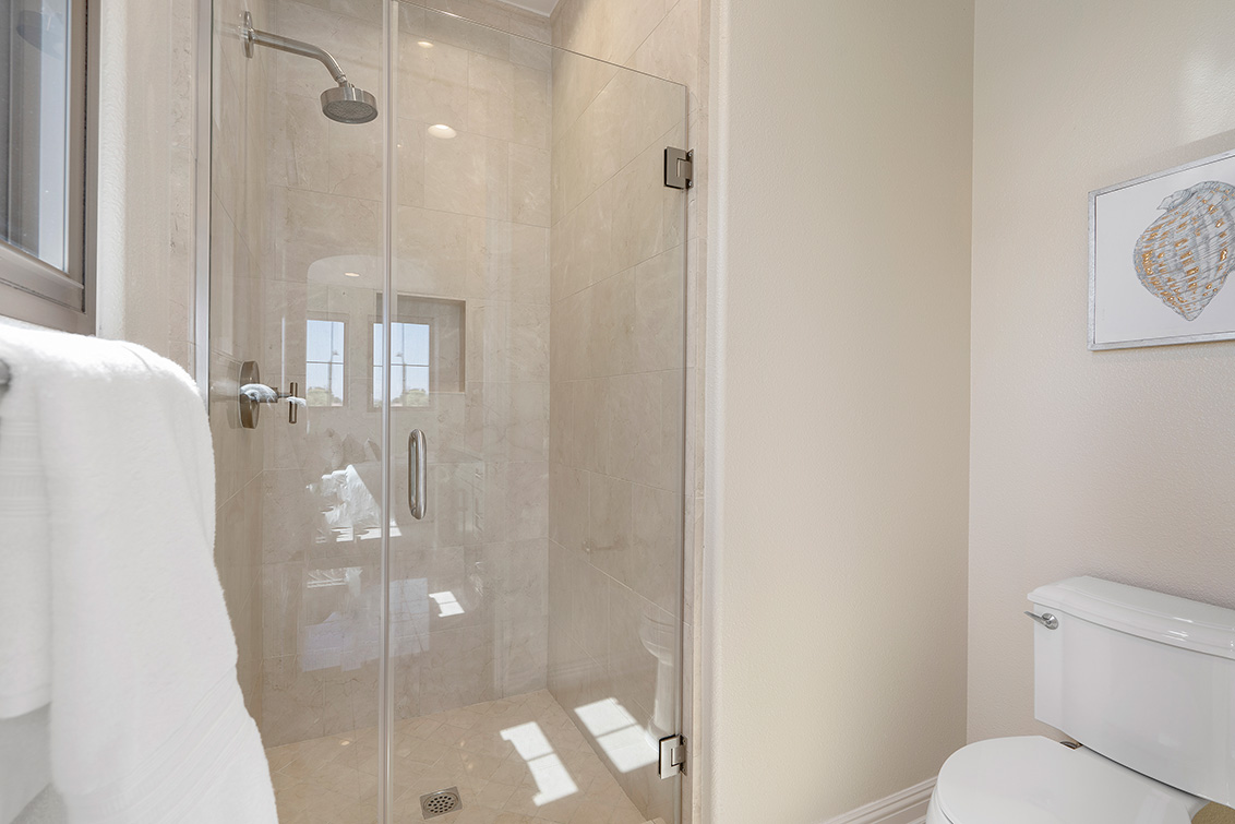 Master Bath (C) picture - 139 Fairchild Dr, Mountain View 94043