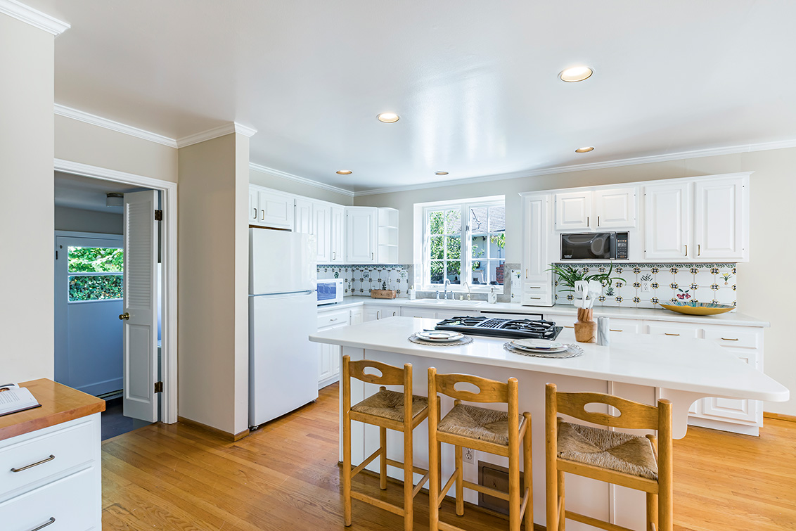 Kitchen (B) Picture - 55 Morton Way, Palo Alto 94303 Kitchen (B) picture - 55 Morton Way, Palo Alto 94303