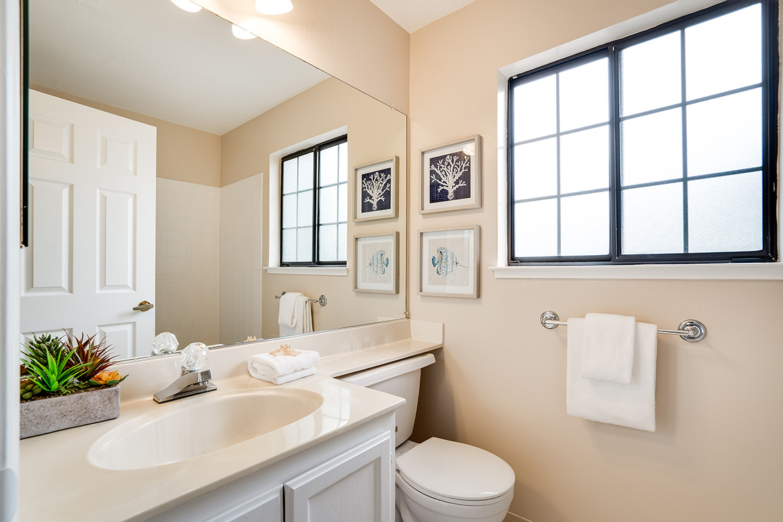 Bathroom 2 (A) Picture - 452 Mountain Laurel Ct, Mountain View 94043 Bathroom 2 (A) picture - 452 Mountain Laurel Ct, Mountain View 94043