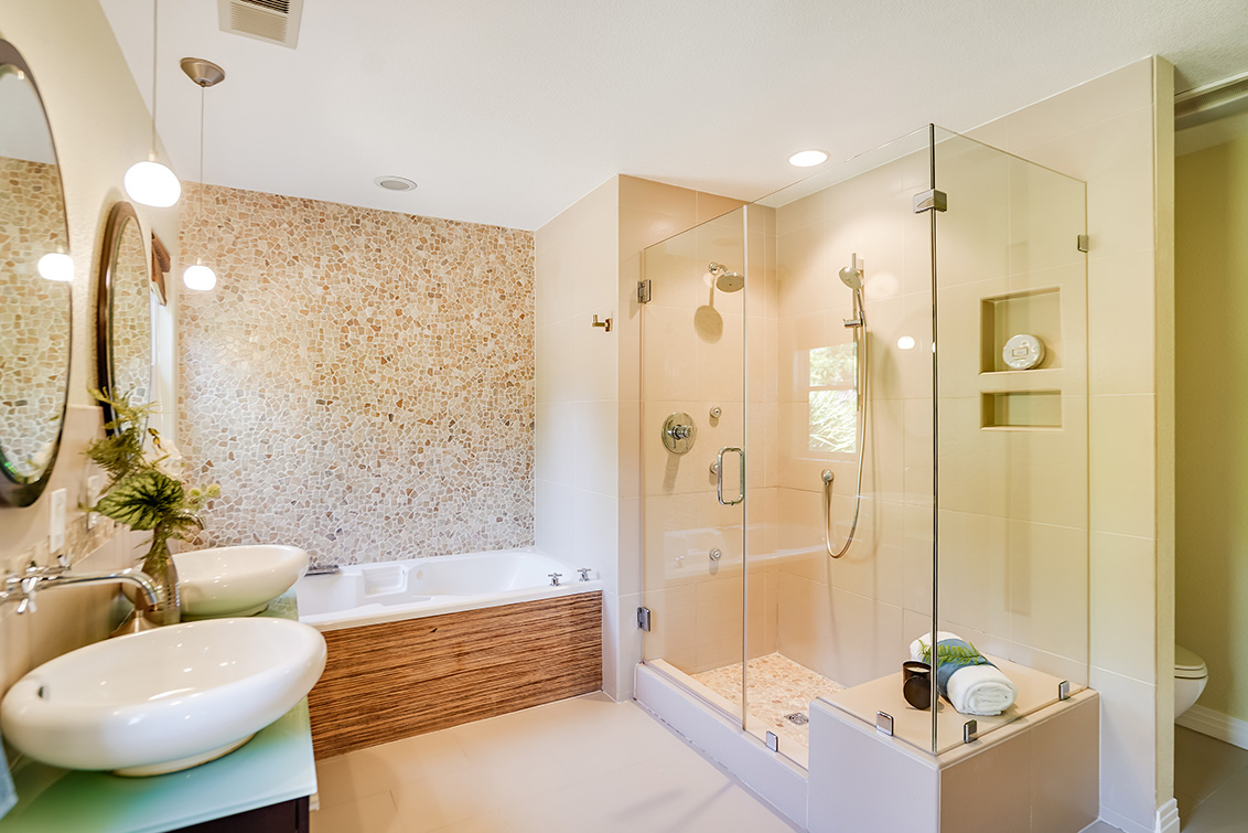 Master Bath (A) Picture - 907 Clara Dr, Palo Alto 94303 Master Bath (A) picture - 907 Clara Dr, Palo Alto 94303