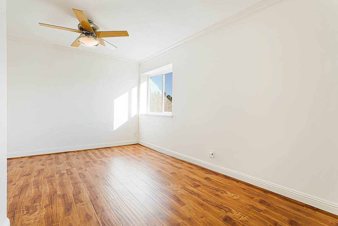 Bedroom 3 (B) picture - 4397 Stone Canyon Dr, San Jose 95136