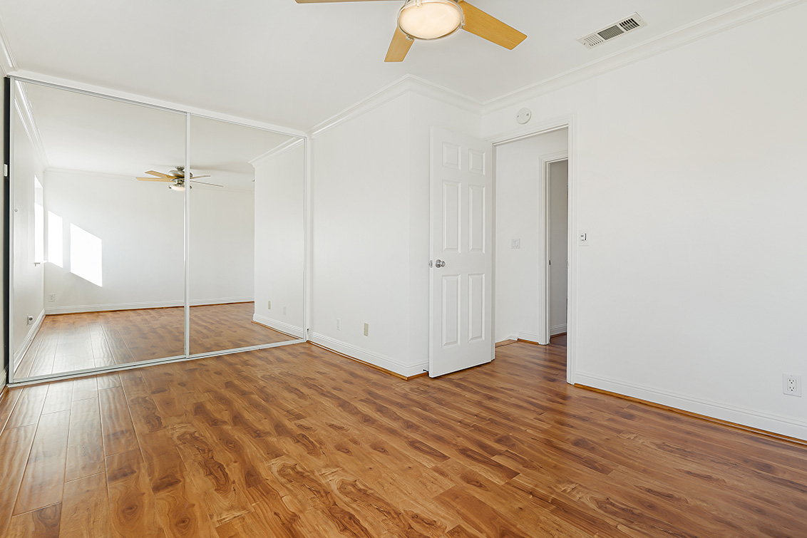 Bedroom 3 (D) picture - 4397 Stone Canyon Dr, San Jose 95136