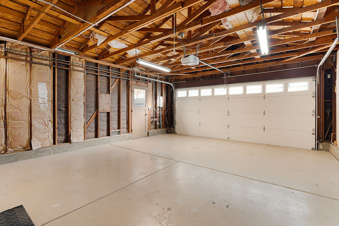 Garage (D) picture - 4397 Stone Canyon Dr, San Jose 95136
