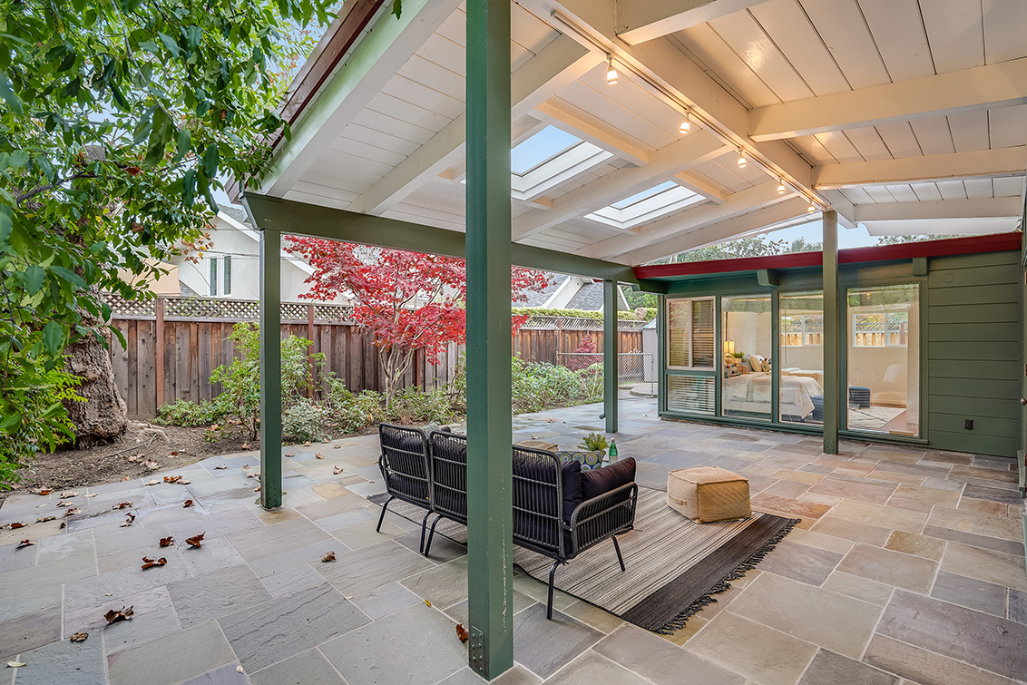 Covered Patio (A) Picture - 642 Wildwood Ln, Palo Alto 94303 Covered Patio (A) picture - 642 Wildwood Ln, Palo Alto 94303