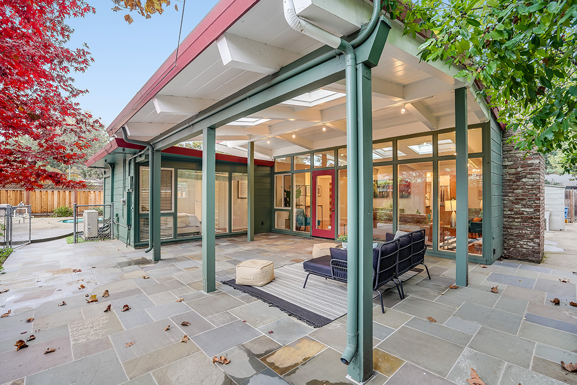 Covered Patio (B) Picture - 642 Wildwood Ln, Palo Alto 94303 Covered Patio (B) picture - 642 Wildwood Ln, Palo Alto 94303
