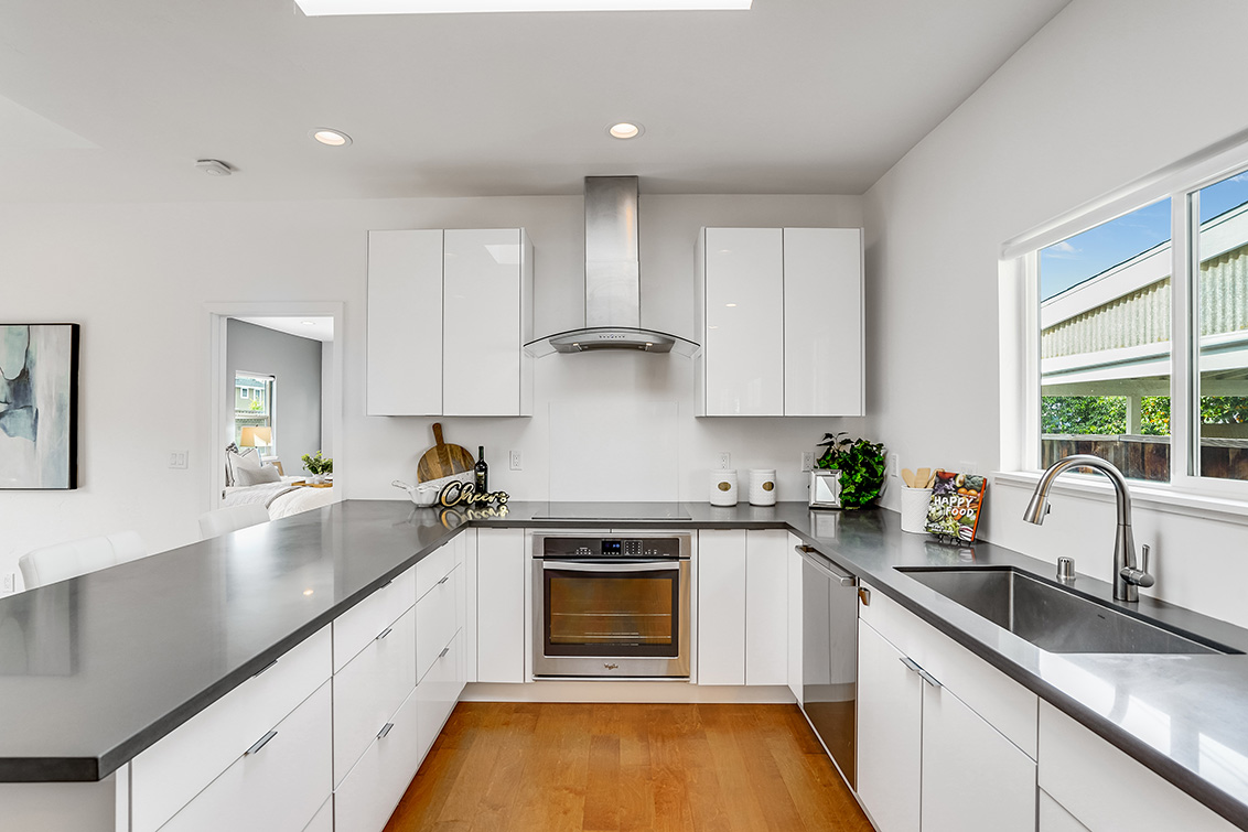 Kitchen - 1725 Fremont St, Santa Clara 95050