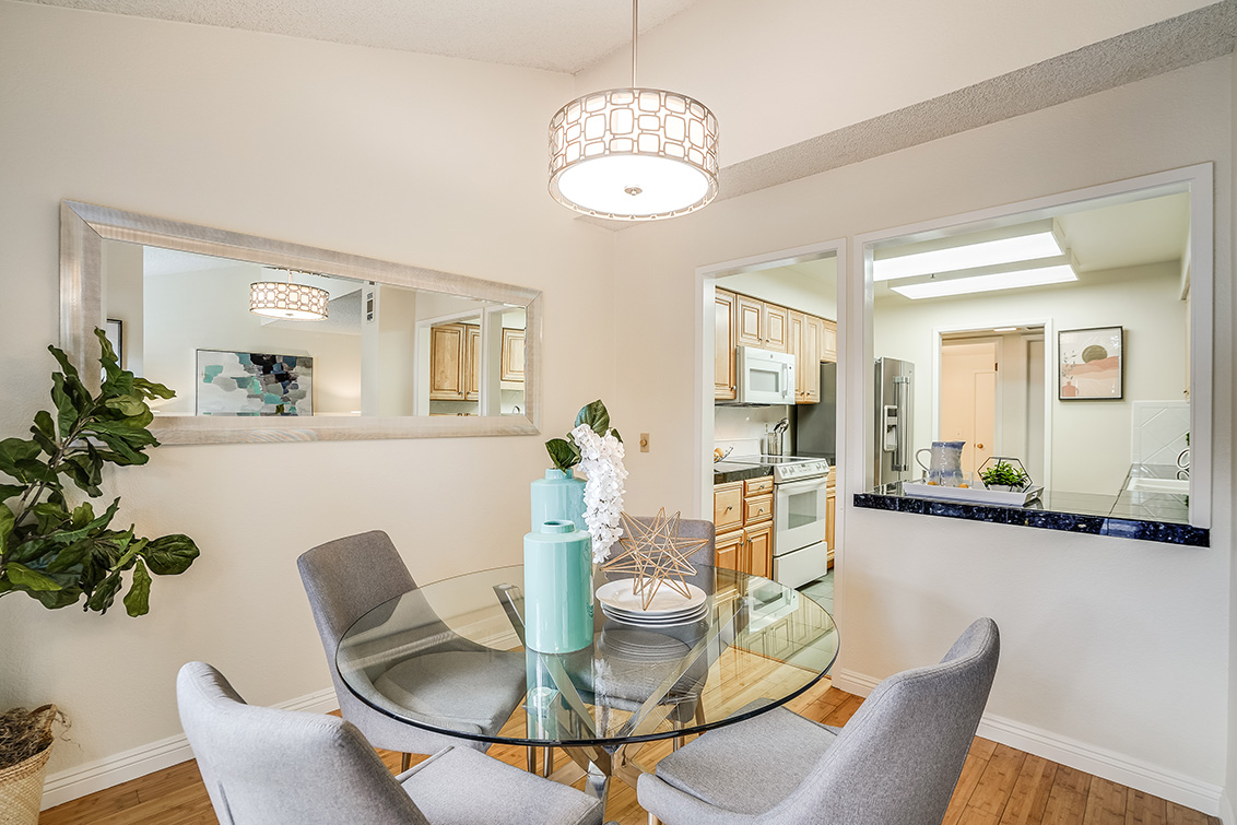 Dining Area (B) picture - 49 Showers Dr C456, Mountain View 94040