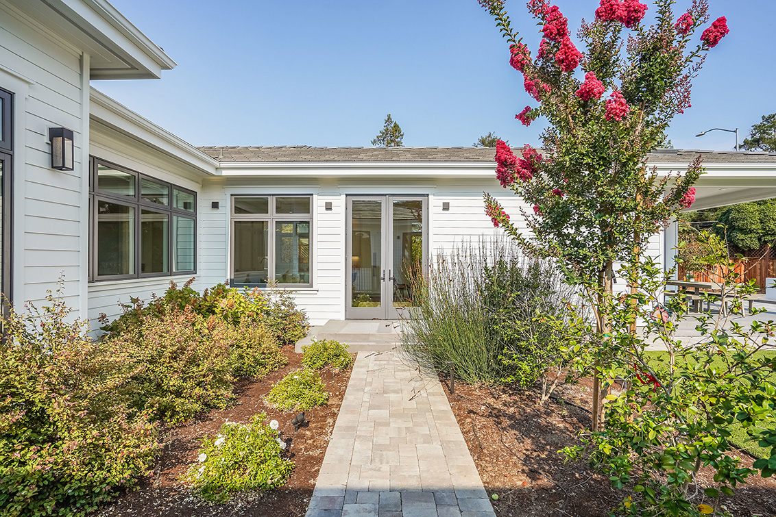 Backyard (C) Picture - 686 Spargur Dr, Los Altos 94022 Backyard (C) picture - 686 Spargur Dr, Los Altos 94022