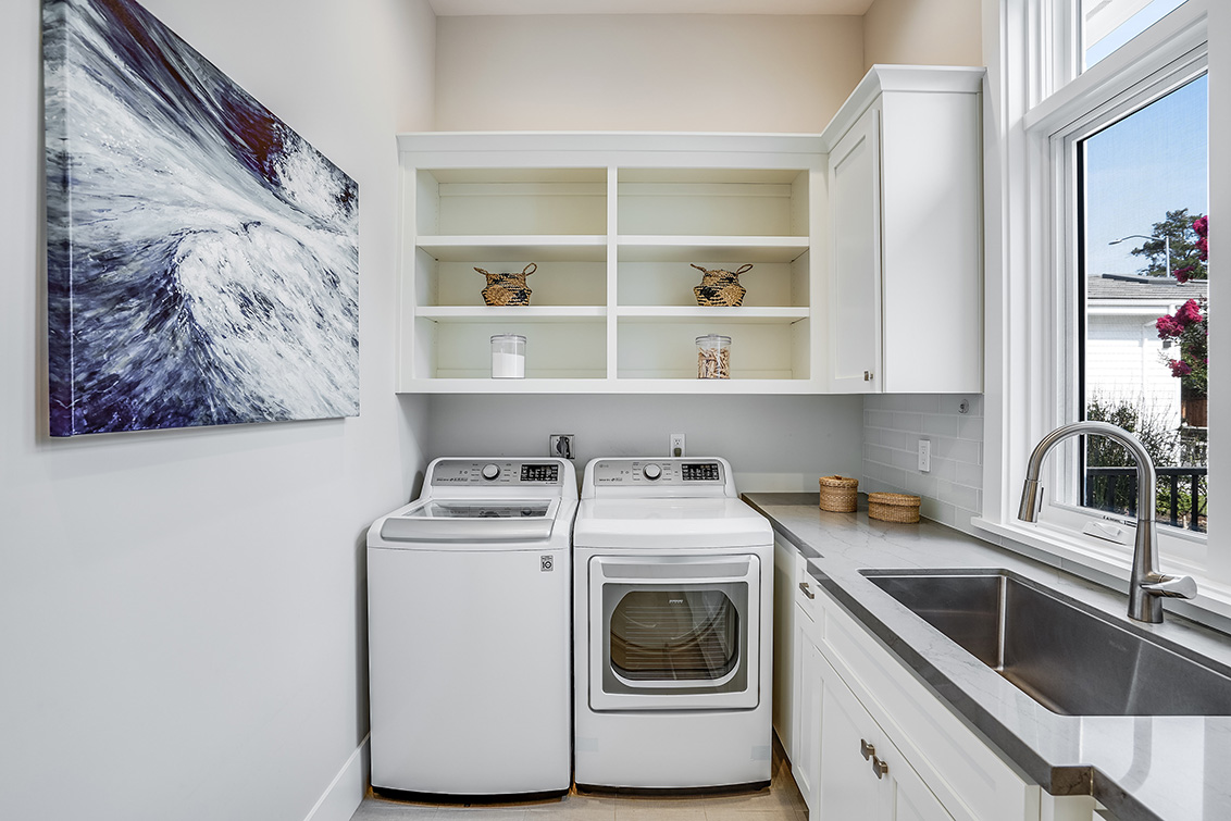 Laundry (C) Picture - 686 Spargur Dr, Los Altos 94022 Laundry (C) picture - 686 Spargur Dr, Los Altos 94022