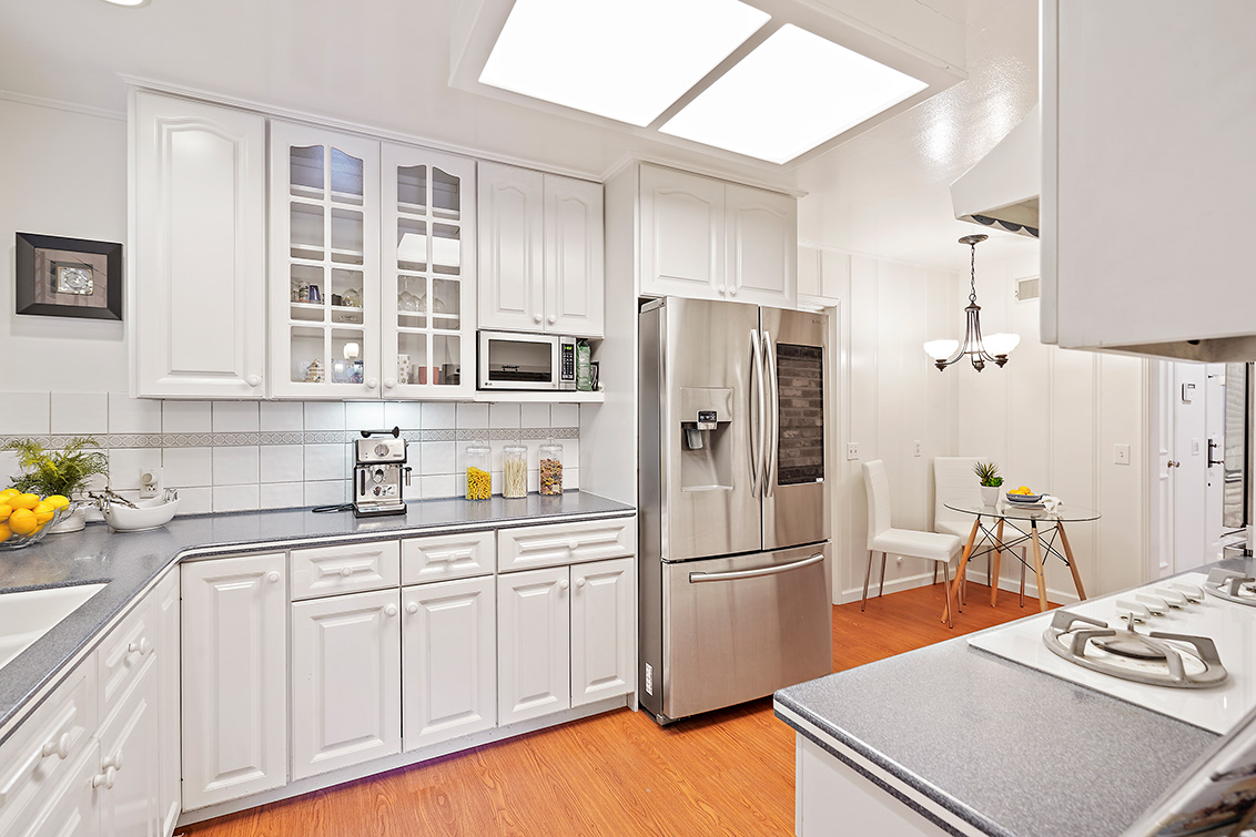 Kitchen (B) picture - 1260 University Ave, Palo Alto 94301