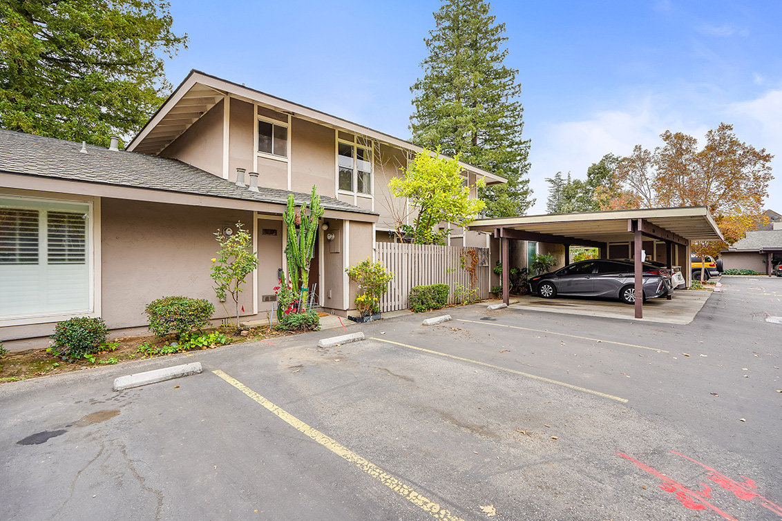 White Fir Ct 10572 (B) Picture - 10572 White Fir Ct, Cupertino 95014 White Fir Ct 10572 (B) picture - 10572 White Fir Ct, Cupertino 95014