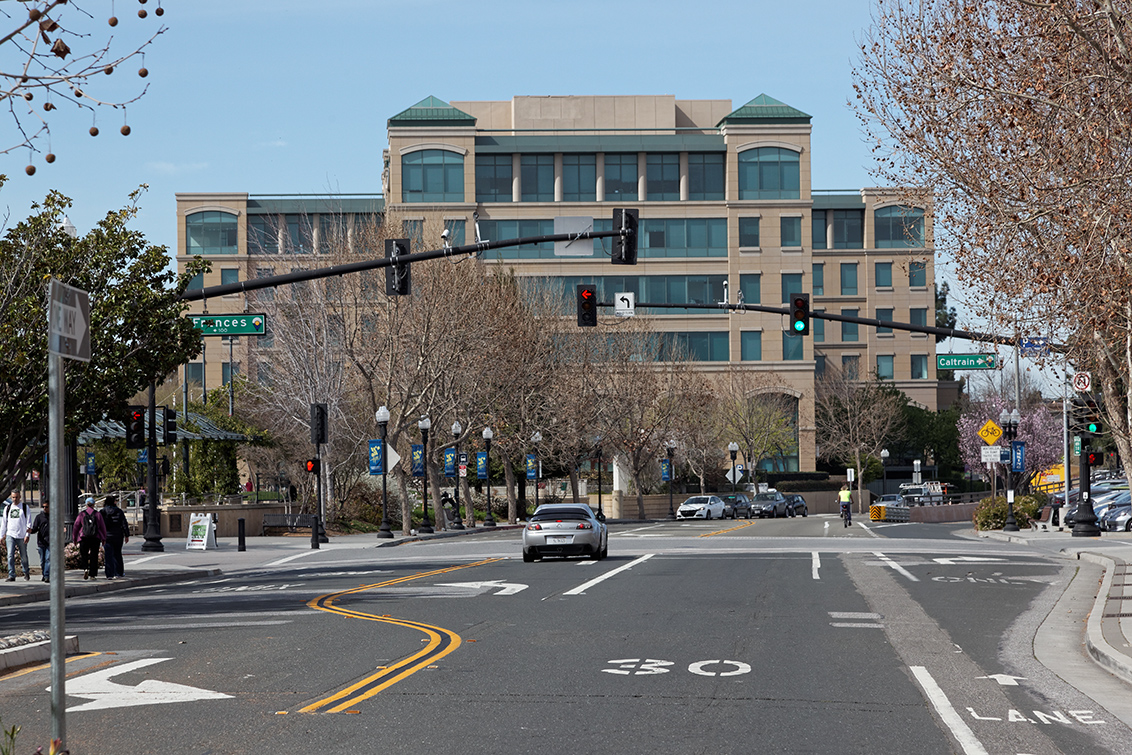 W Iowa Ave - Sunnyvale
